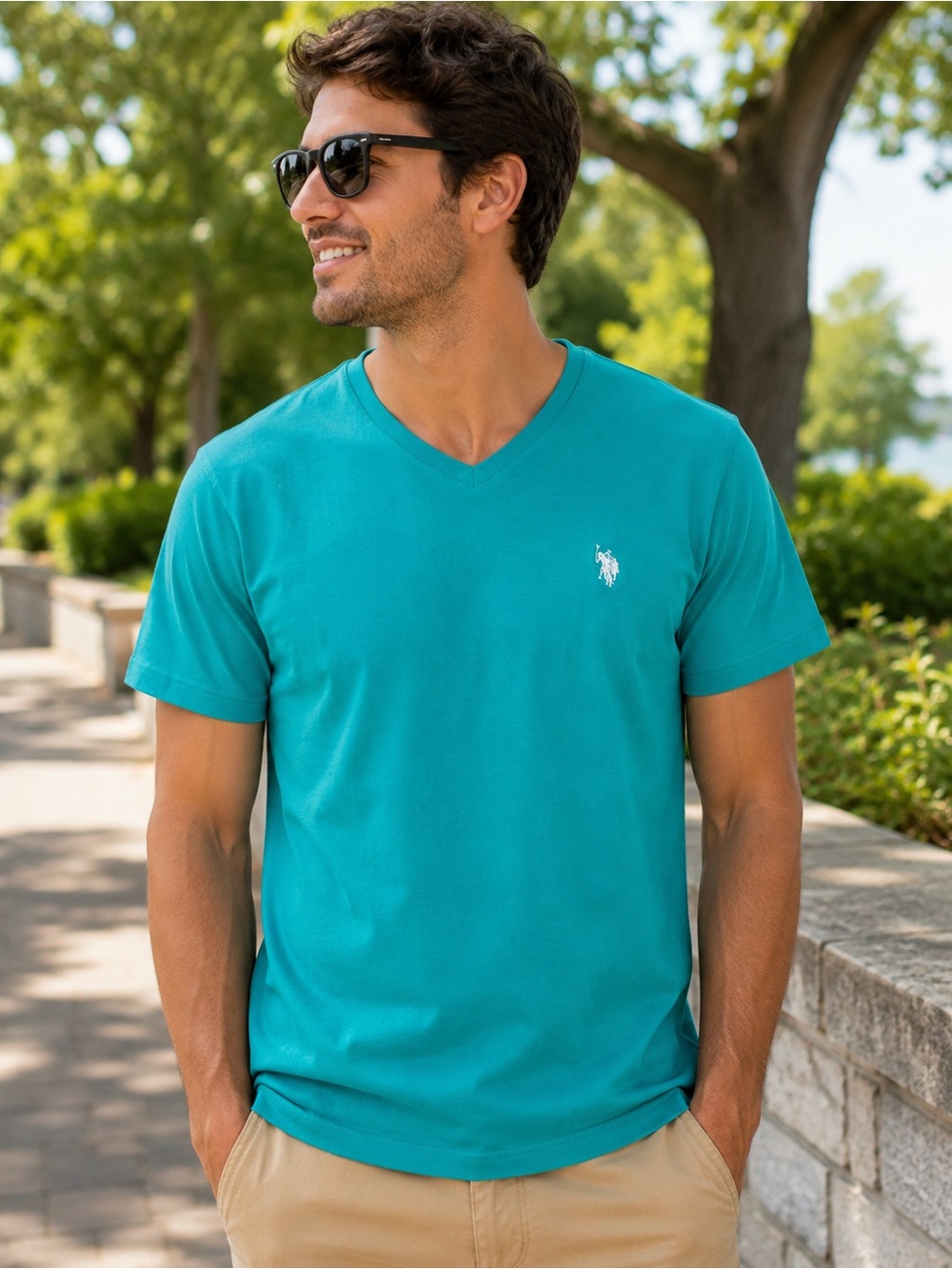 U.S. Polo Assn. Teal V-Neck Tee Shirt Size M 100% Cotton Classic Logo Unisex